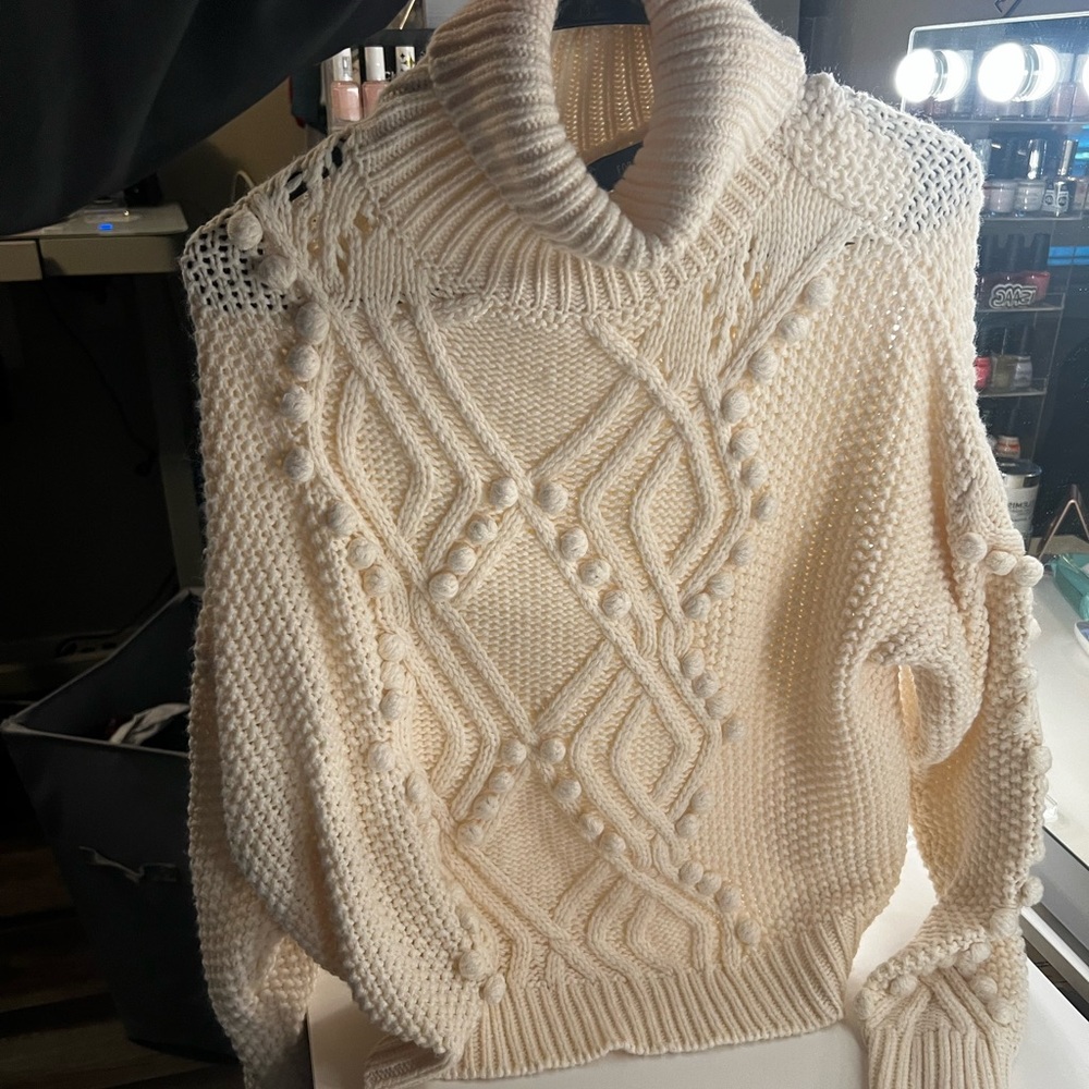 F21 turtle neck sweater